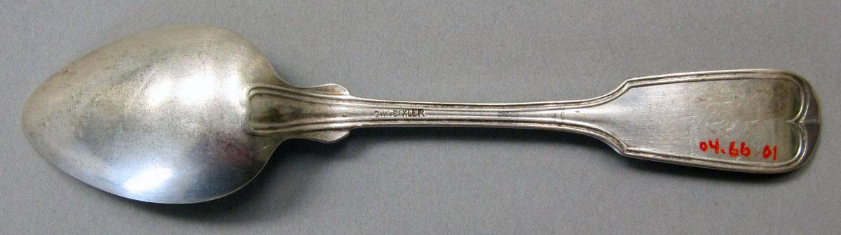 2004.0066.001 teaspoon underside