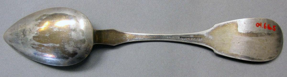 2004.0066.005 teaspoon underside