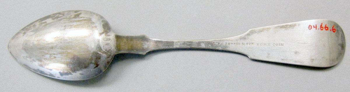 2004.0066.006 teaspoon underside