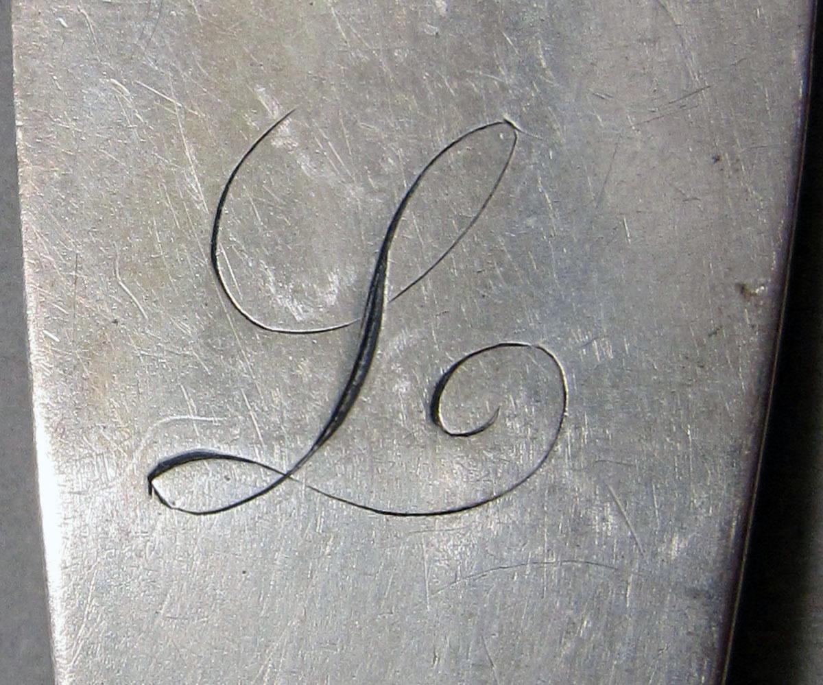 2004.0066.009 teaspoon engraving