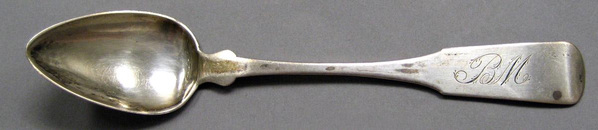 2004.0066.017 Silver Spoon upper surface