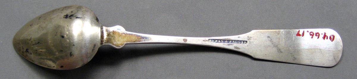 2004.0066.017 Silver Spoon underside
