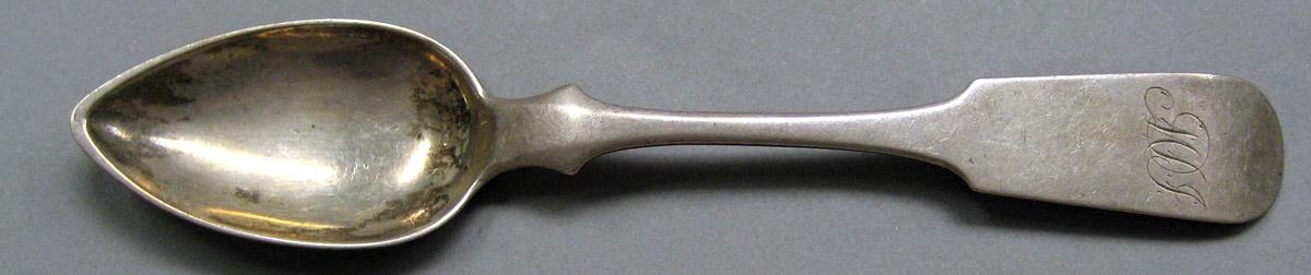 2004.0066.018 Silver Spoon upper surface
