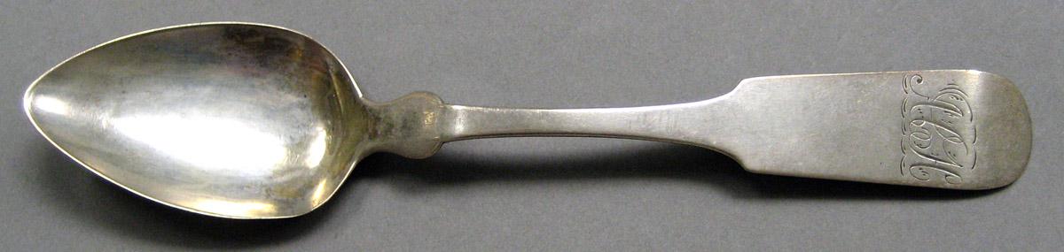 2004.0066.026 Silver Spoon upper surface
