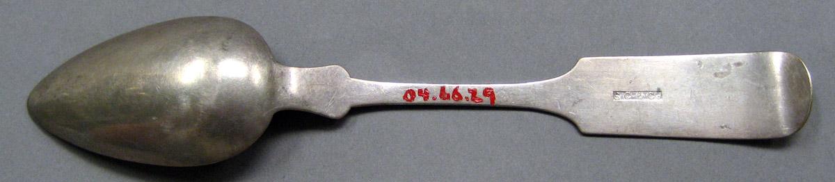 2004.0066.029 Silver Spoon underside