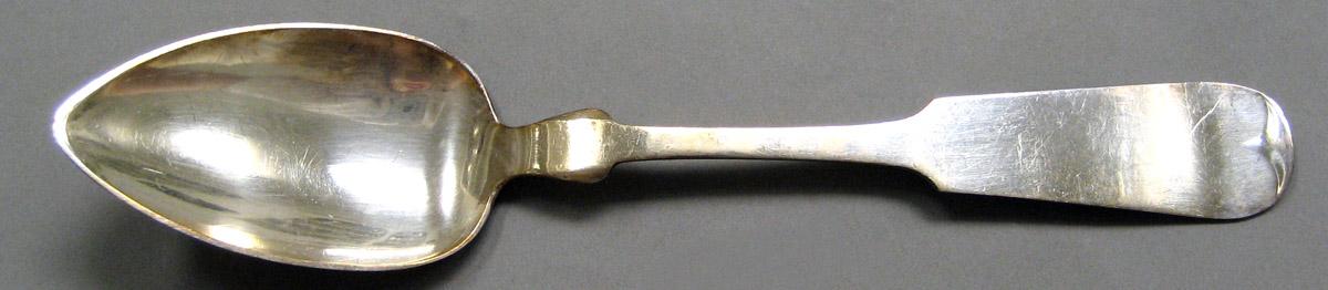 2004.0066.052 Silver Spoon upper surface