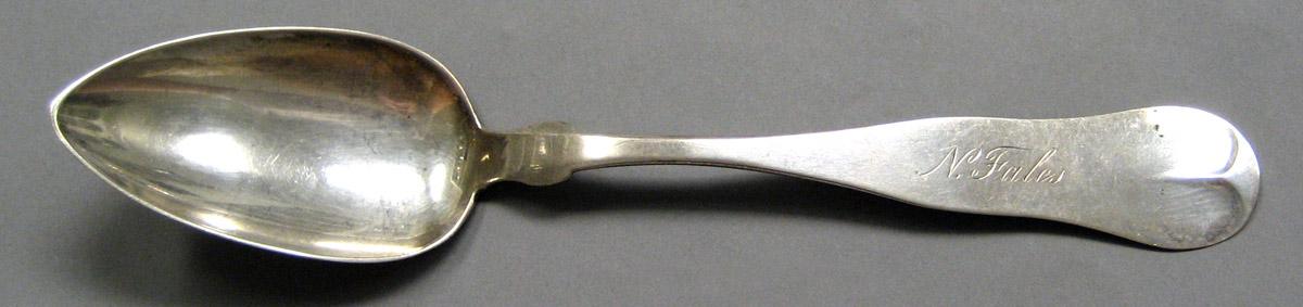 2004.0066.056 Silver Spoon upper surface