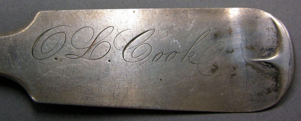 2004.0066.062 sugar shovel handle engraving