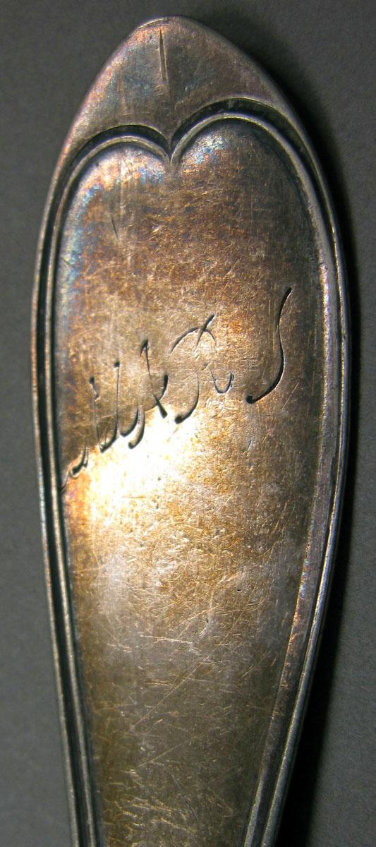 2004.0066.063 sugar shell handle engraving