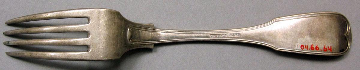 2004.0066.064 fork underside