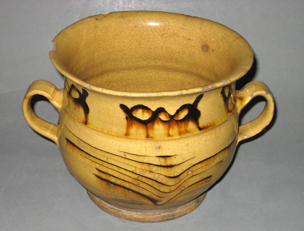 1958.1065 Cup front