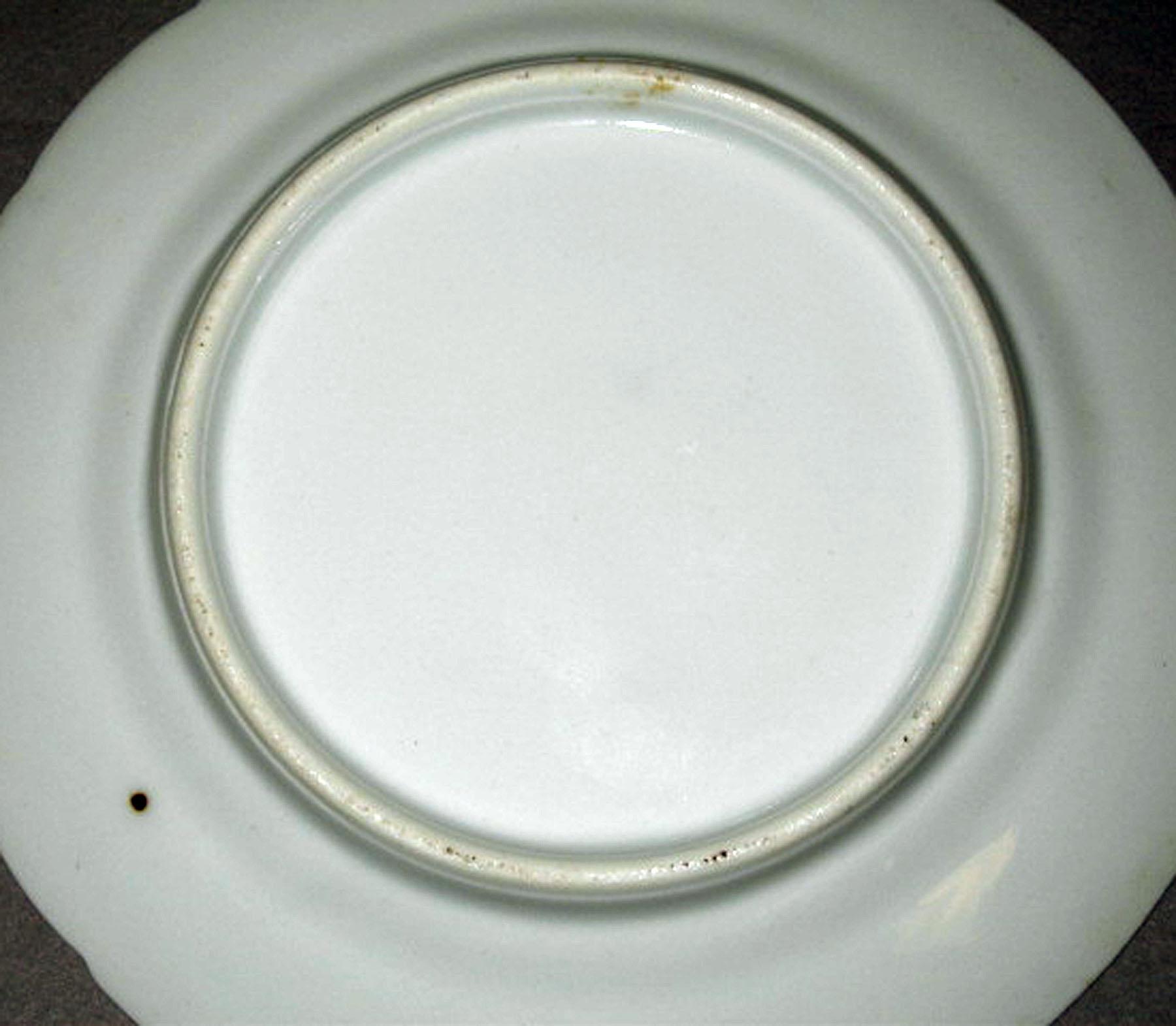 2004.0073.001.007 Aich porcelain plate (underside)