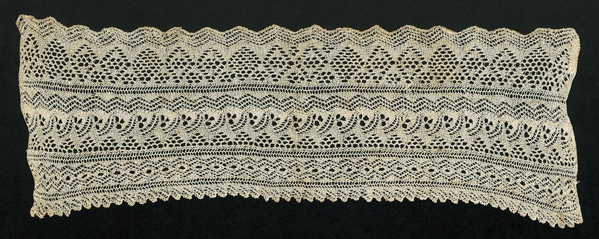 2005.0013.015 Lace