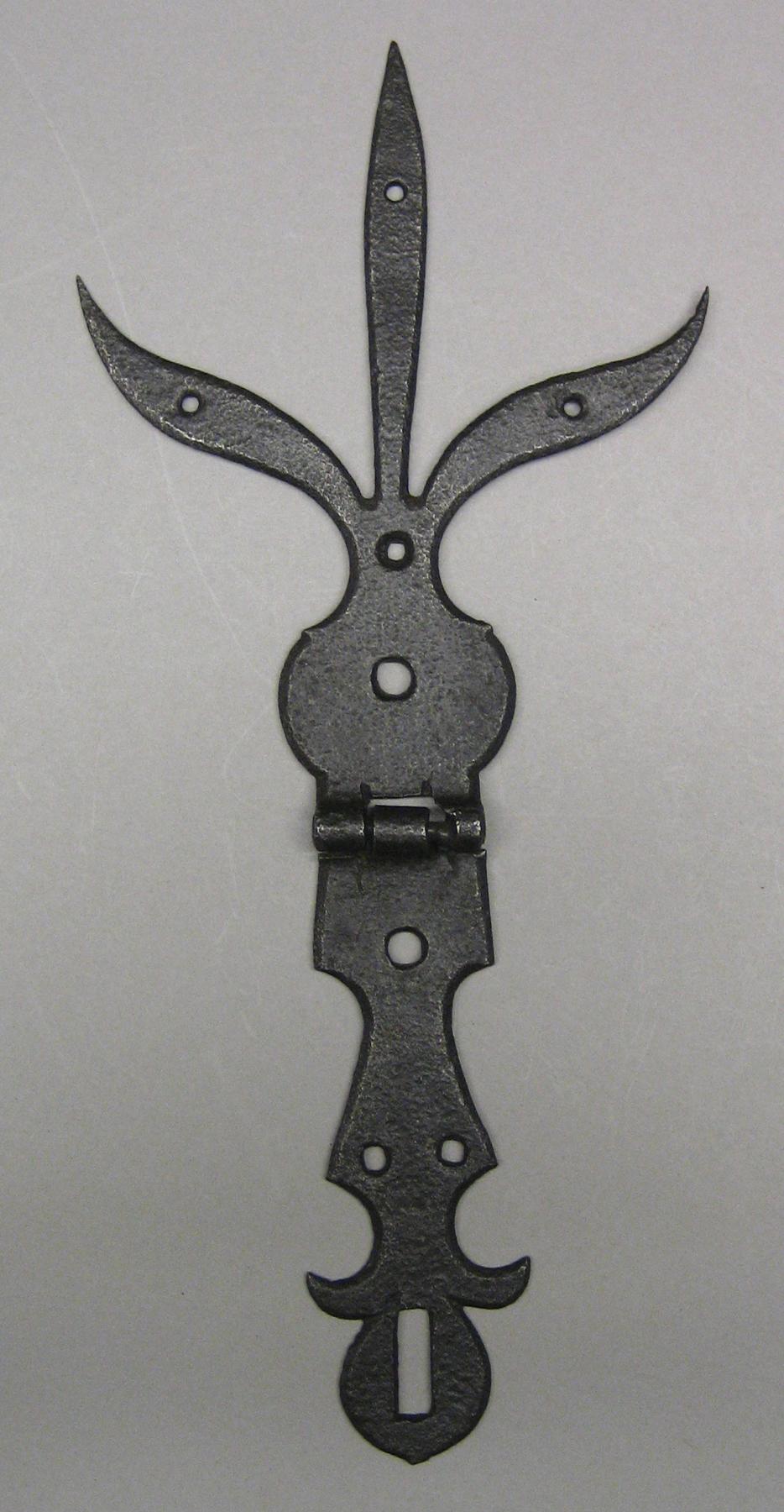 2005.0015.002 Hasp