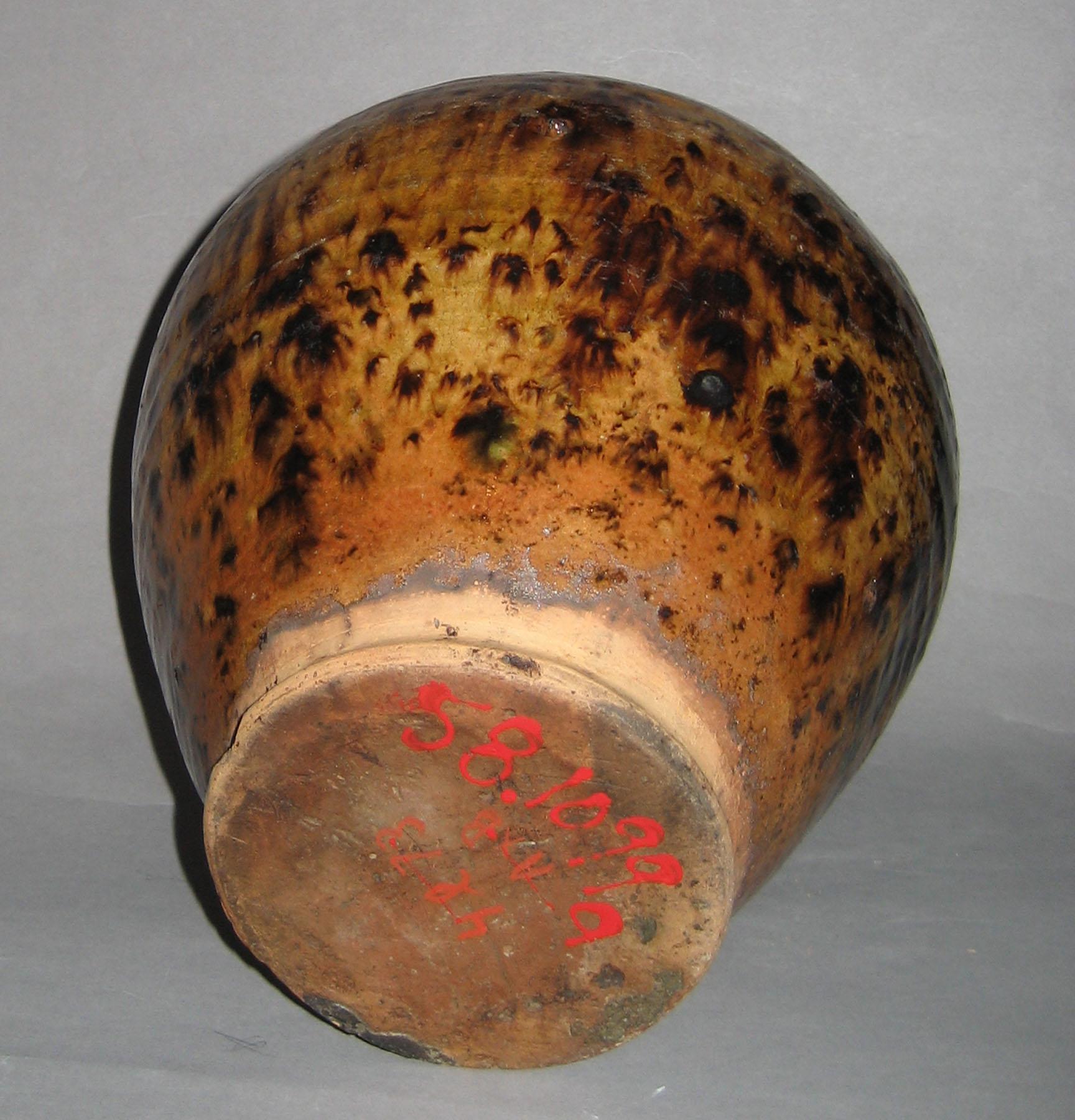1958.1099 A Jar (bottom)