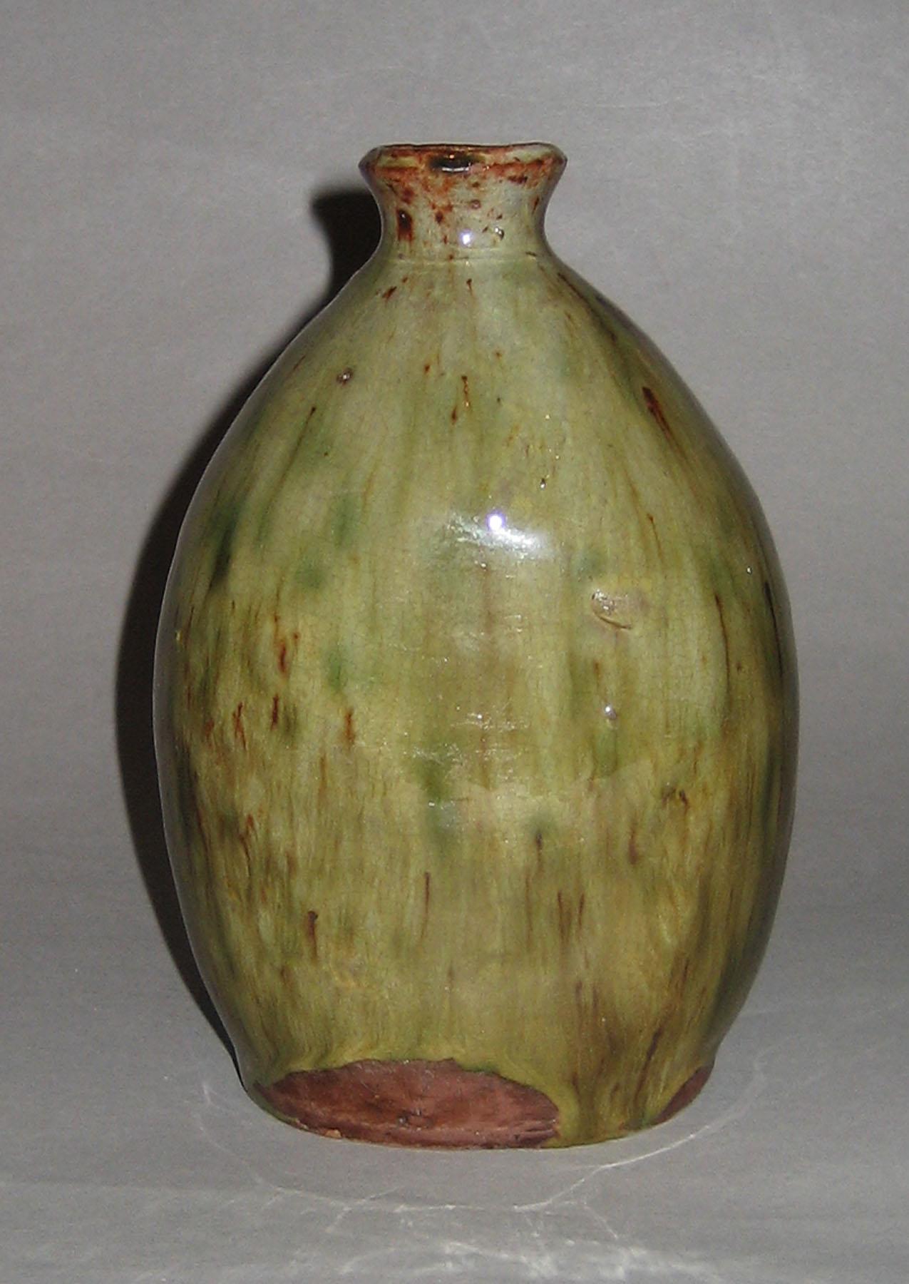 1958.1108 Bottle