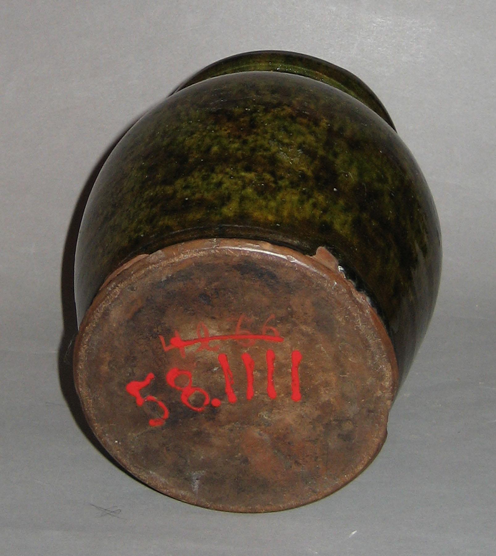 1958.1111 Jar (bottom)
