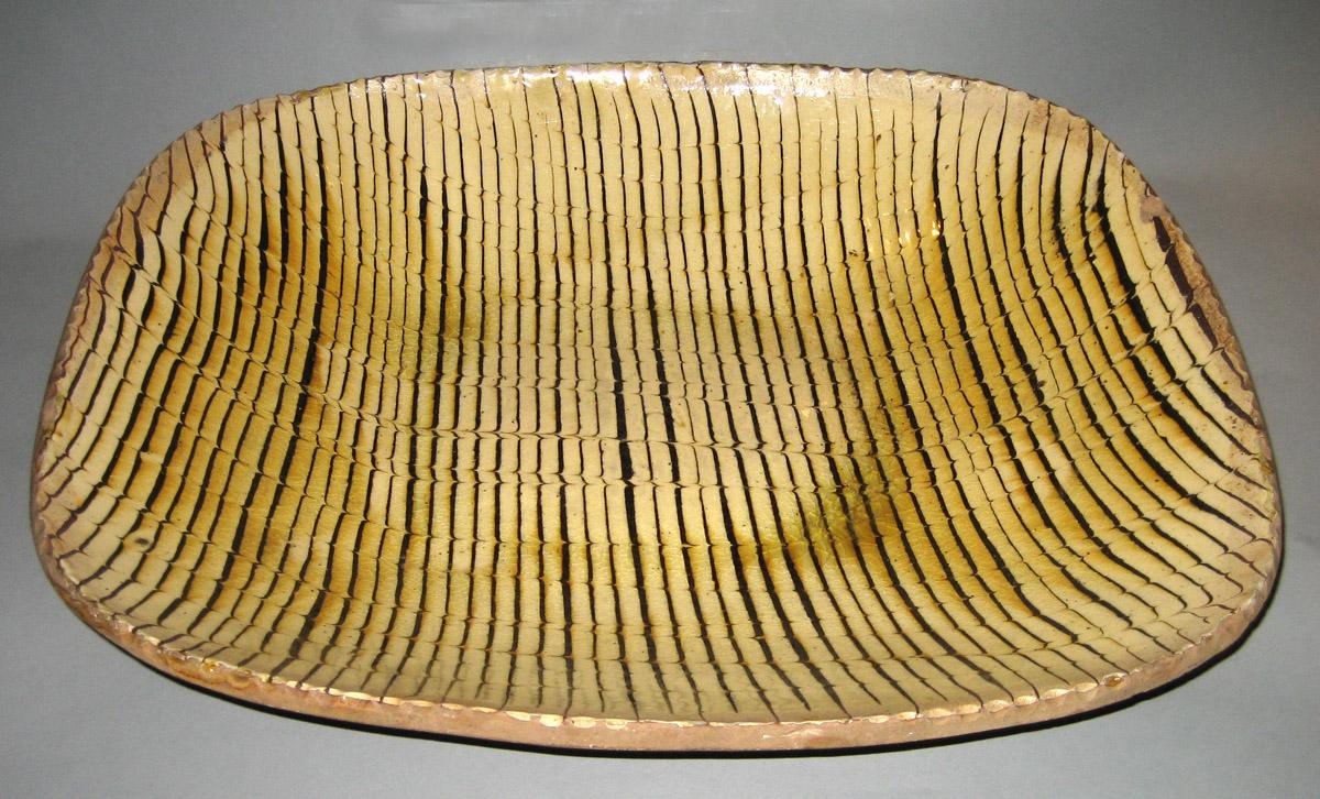 1958.1114 Dish