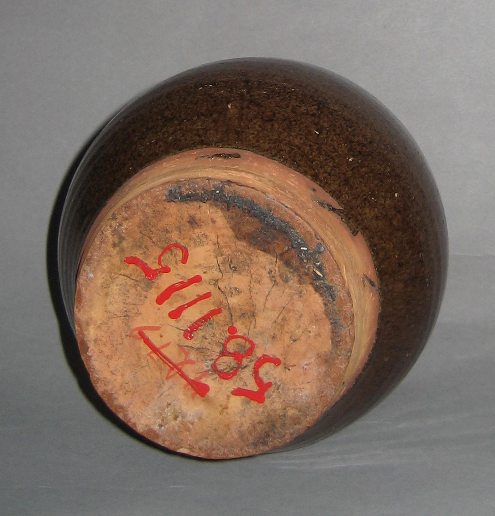 1958.1115 (bottom) Jar