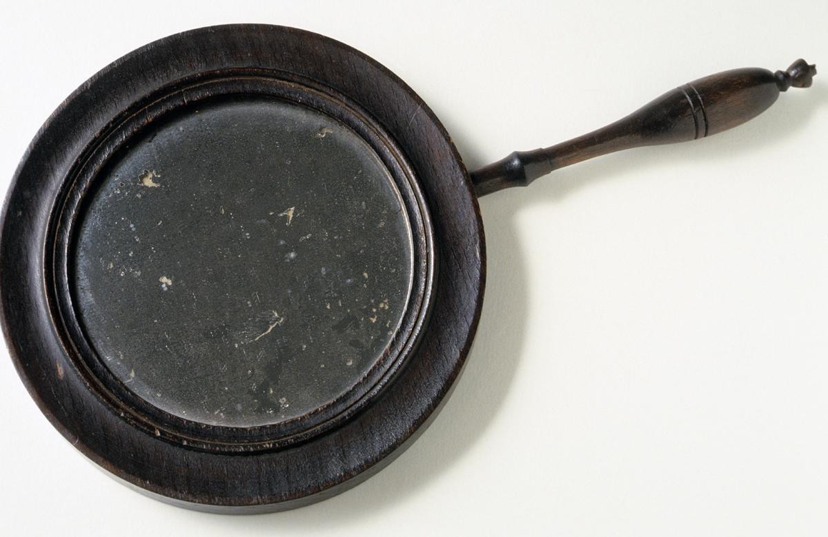 1958.1138 Hand Mirror