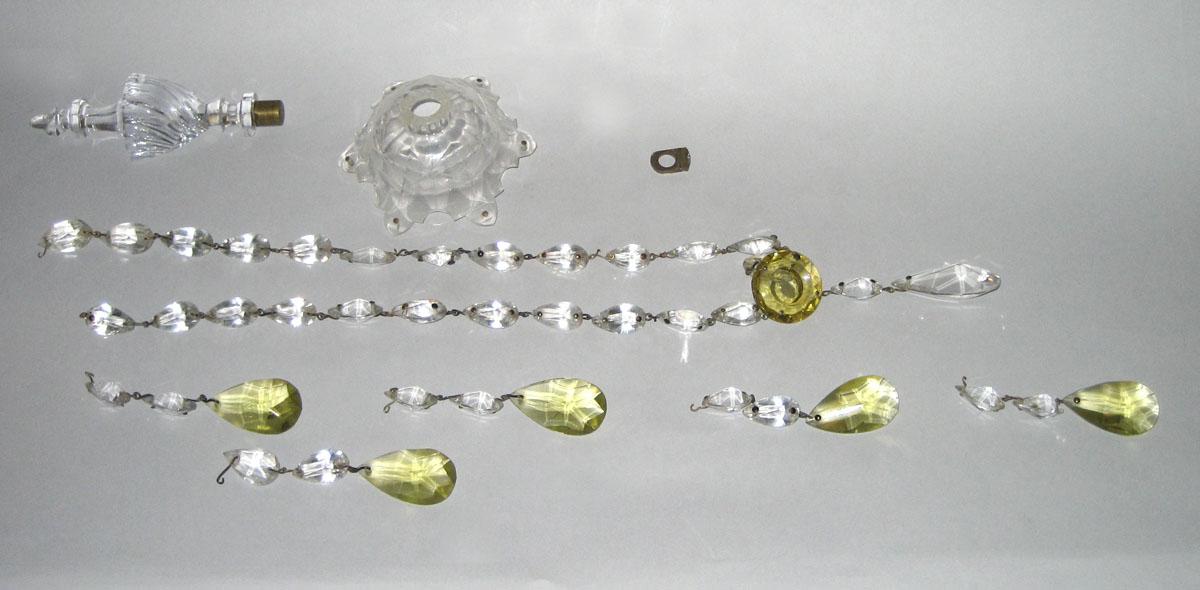 1958.1178 Candelabrum glass pieces