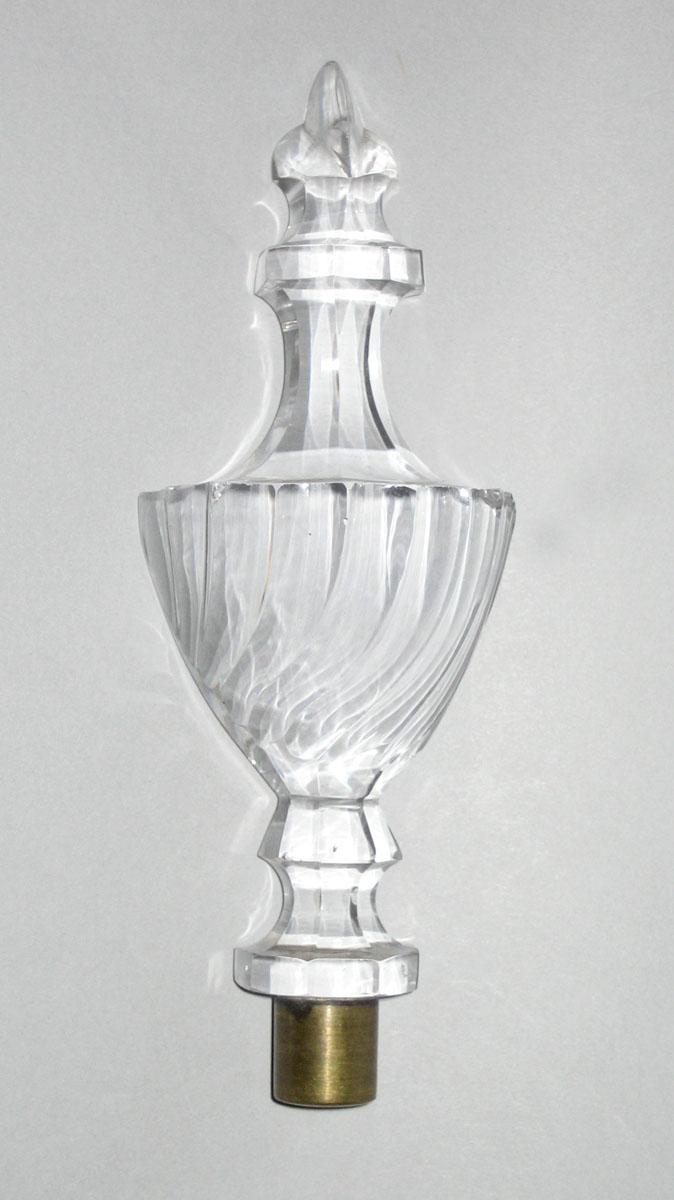 1958.1178 Candelabrum glass finial