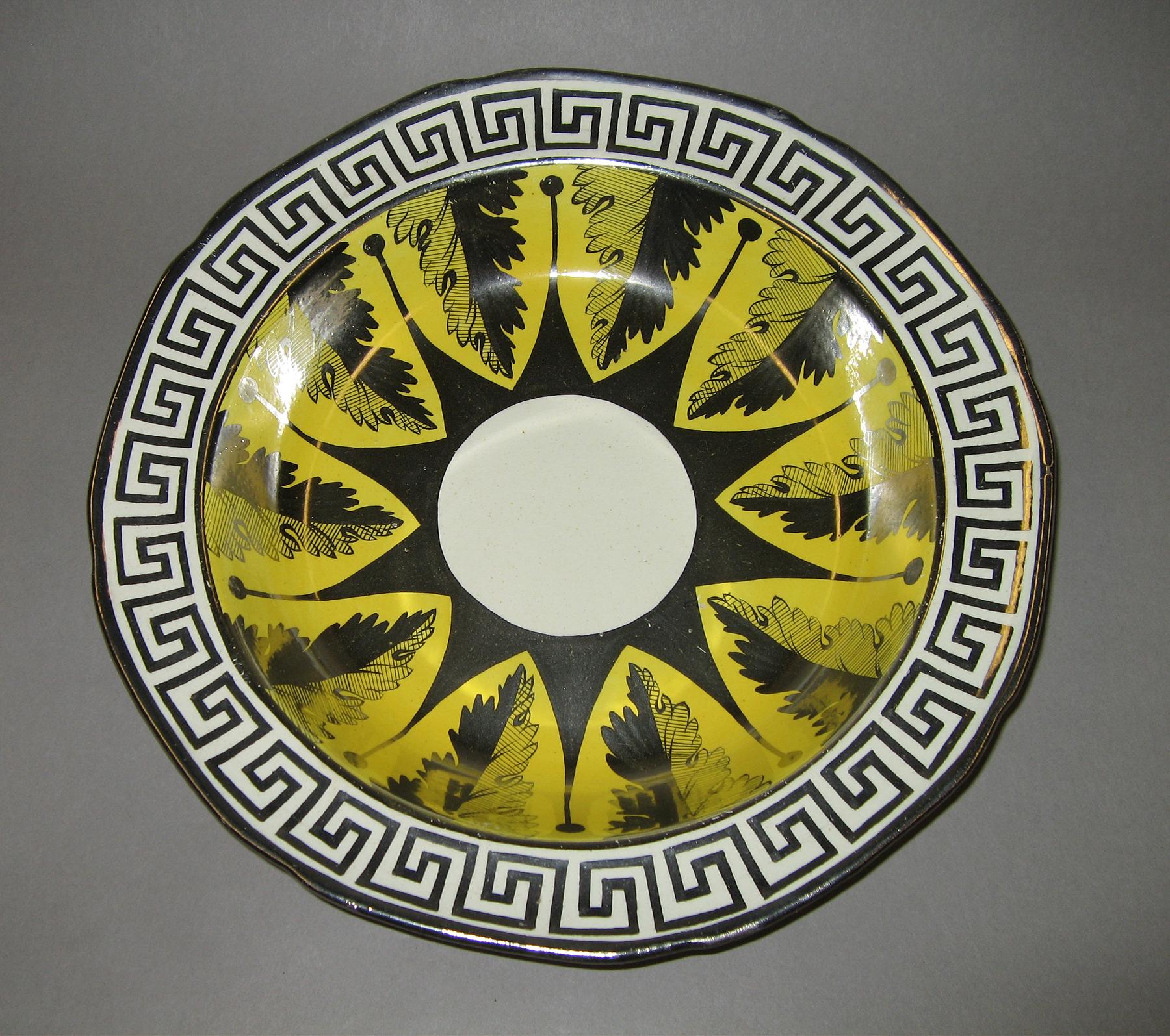 1958.1318 Luster and canary plate