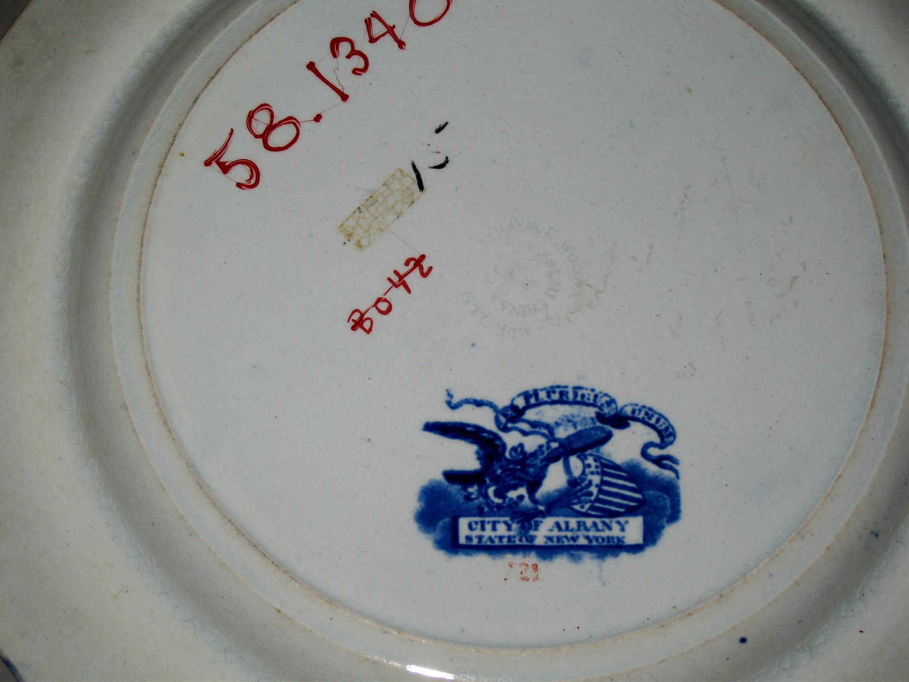 1958.1340 Plate (mark)