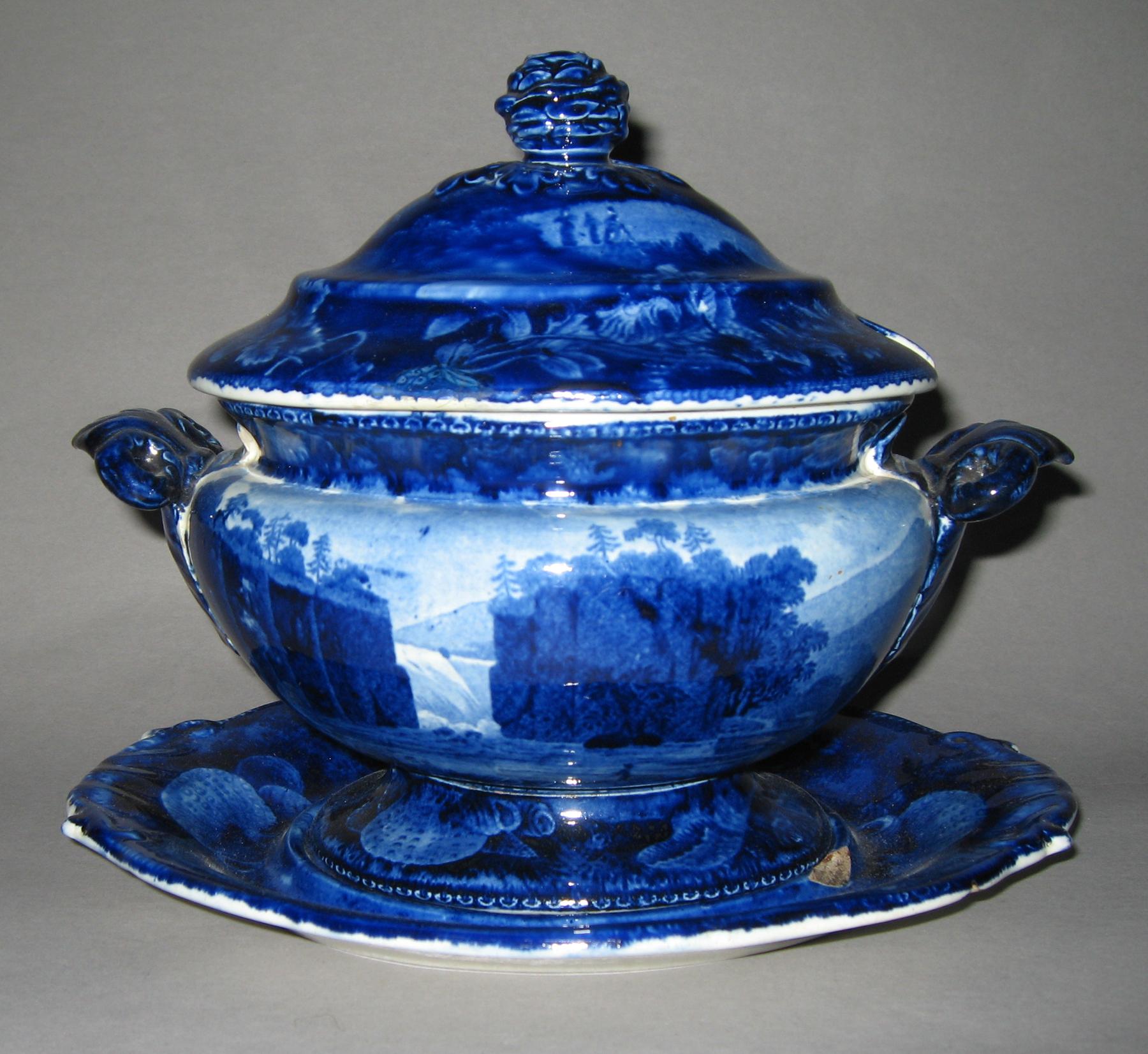 1958.1341, .1342, .1343 Tureen, Cover, and Stand