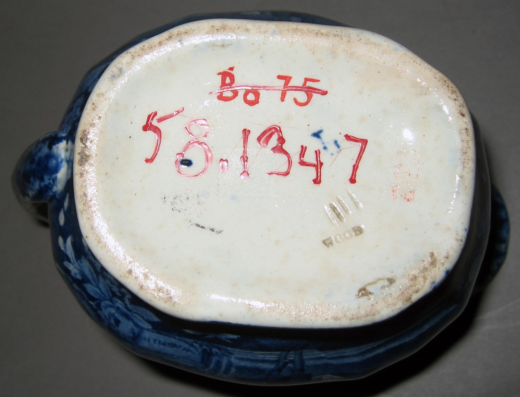 1958.1347 Pitcher (mark)