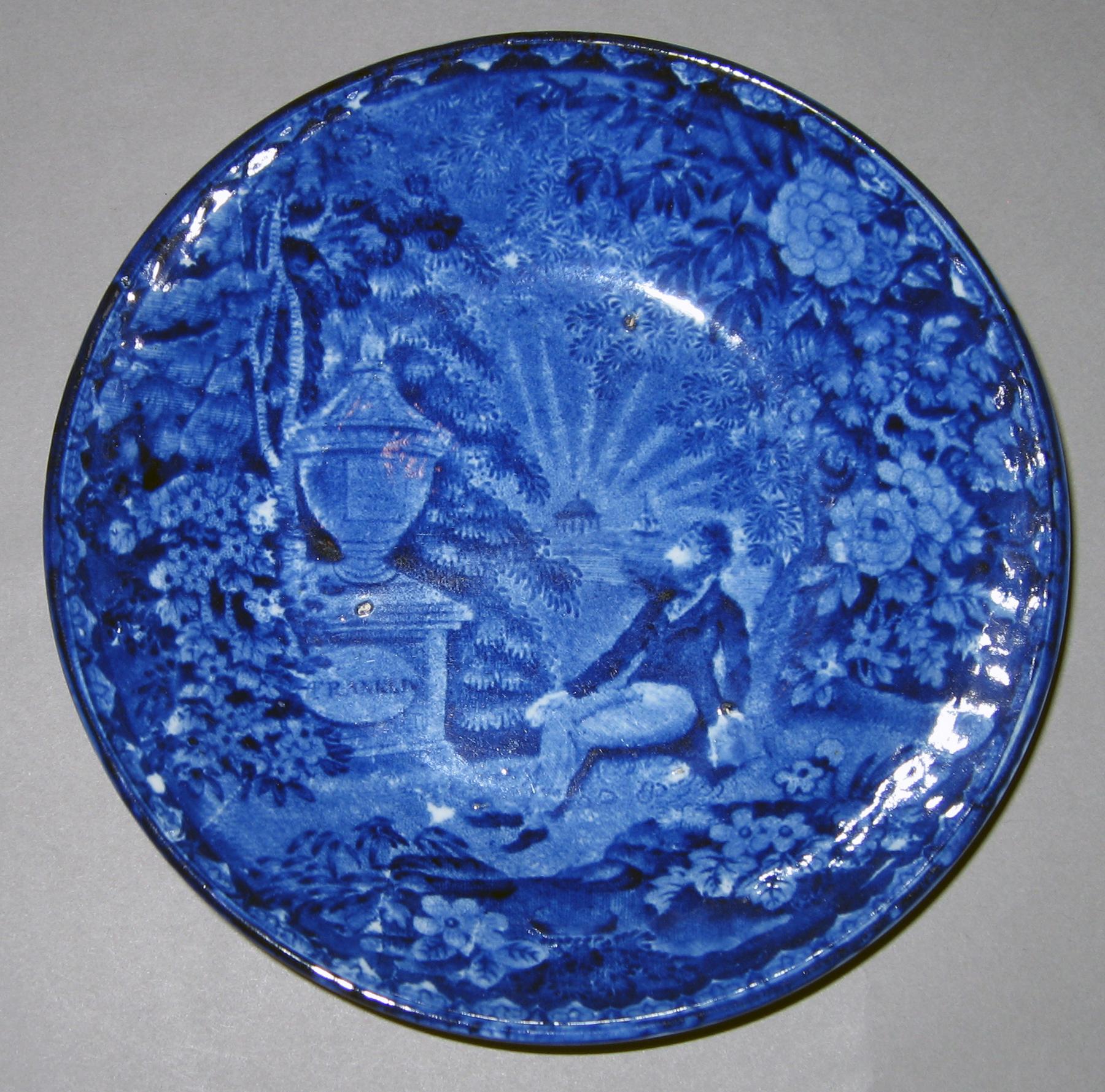 1958.1352 Saucer