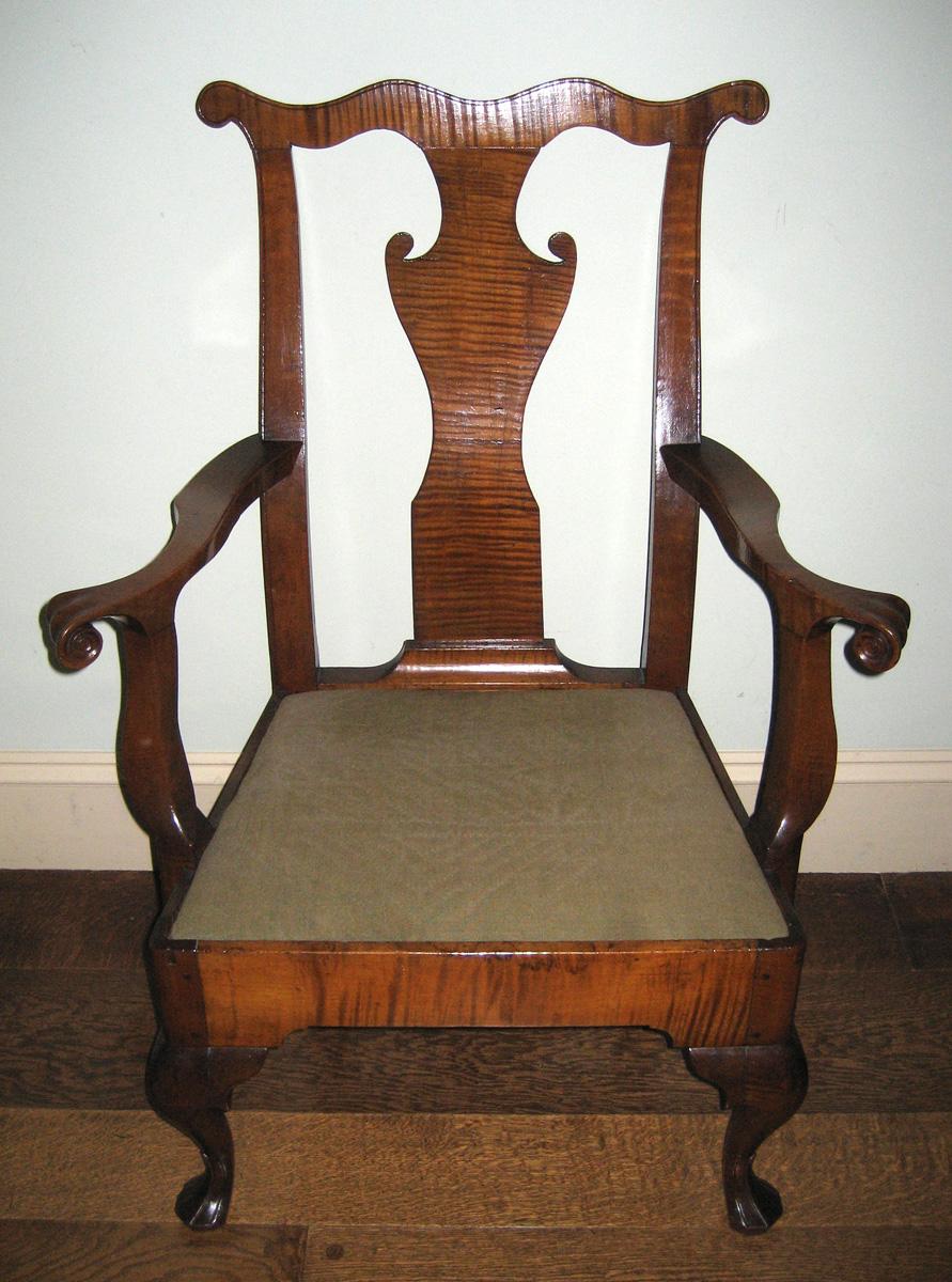 1958.1410 Chair view 2
