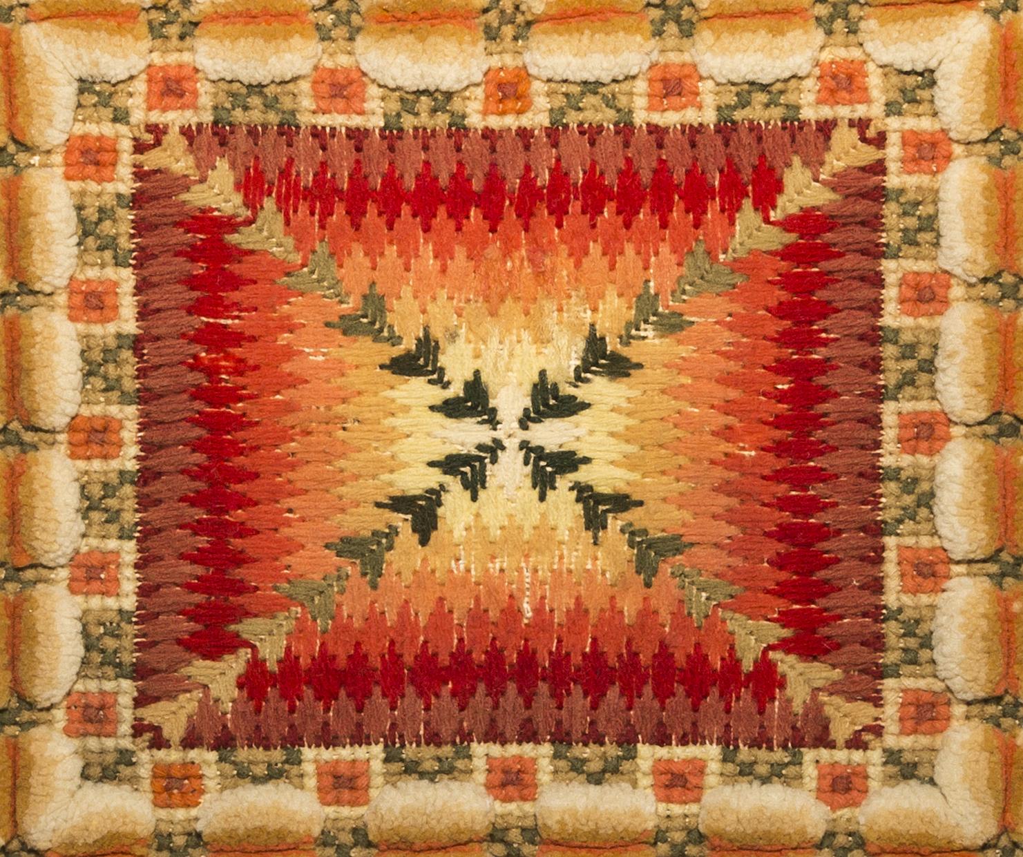 2011.0026.004 Cushion cover, detail 2