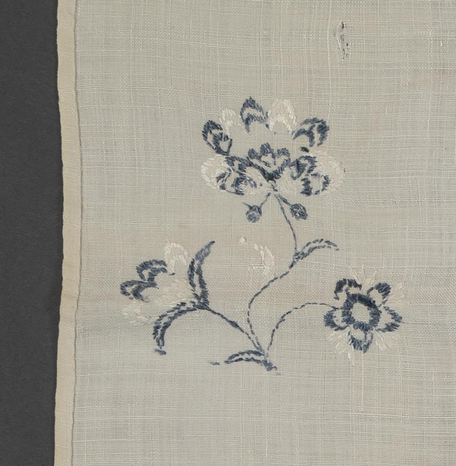 2011.0026.008 Valance, detail 4, reverse