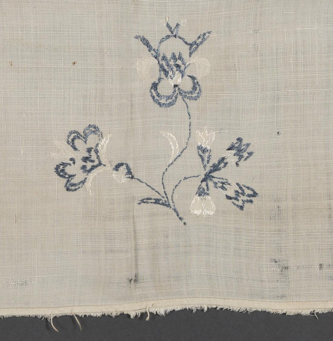2011.0026.016 Valance, detail 2, reverse