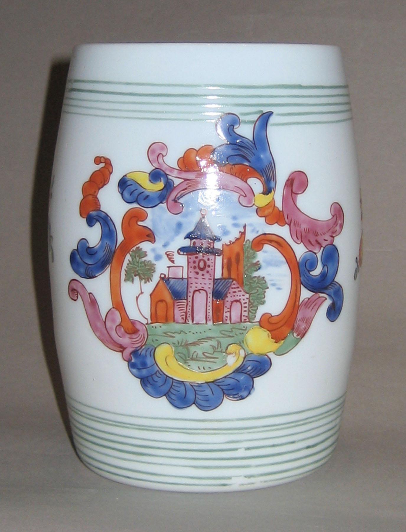 1985.1440 (front) White Glass Mug