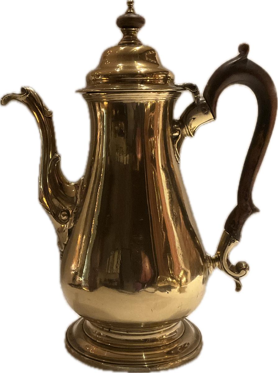 2024.0021.018 Coffee pot, Reg Image, overall