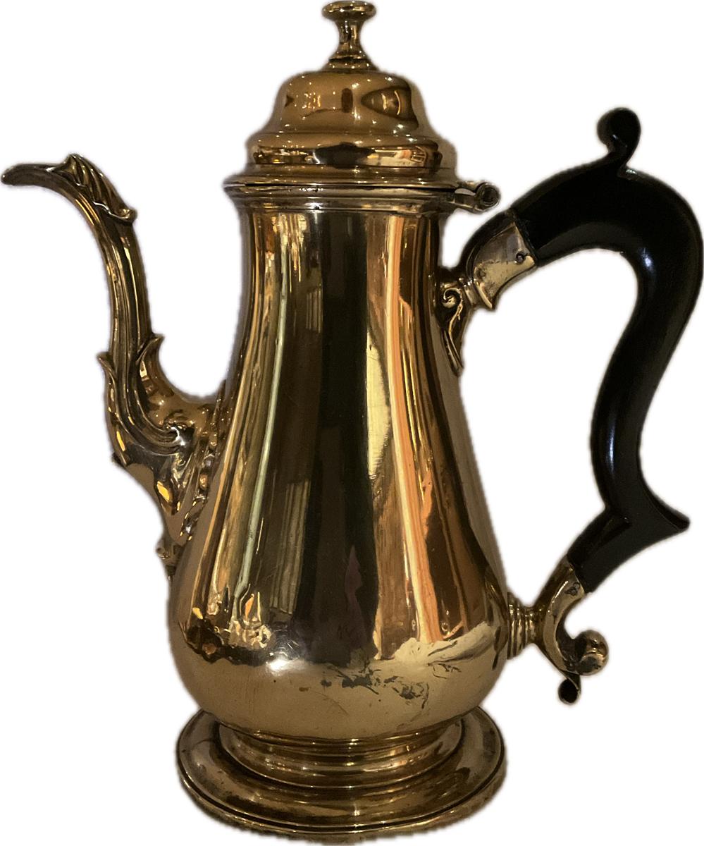 2024.0021.019 Coffee pot, Reg Image, overall