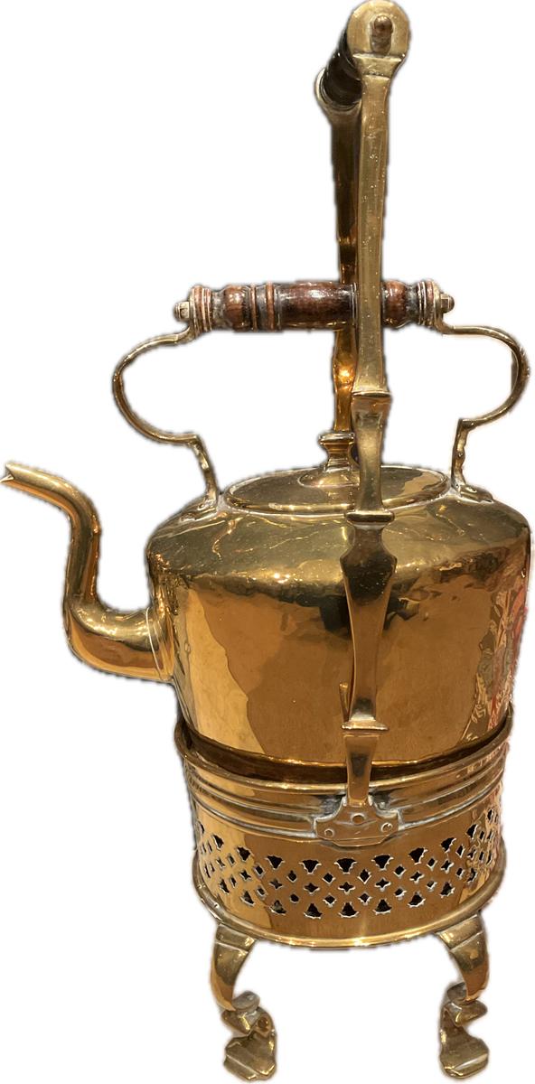 2024.0021.022 A- C Kettle, Kettle on stand, Reg Image, overall