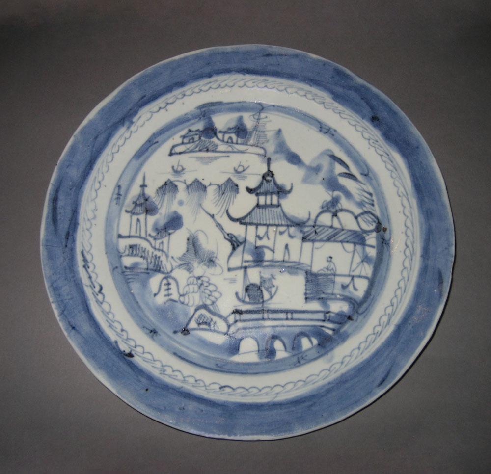 2005.0027.008 Plate