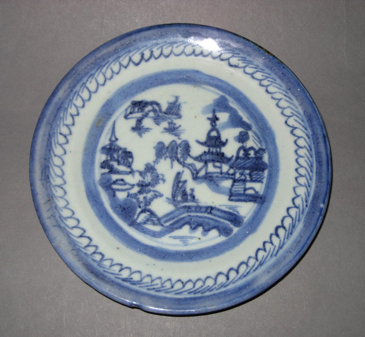 2005.0027.039 Plate