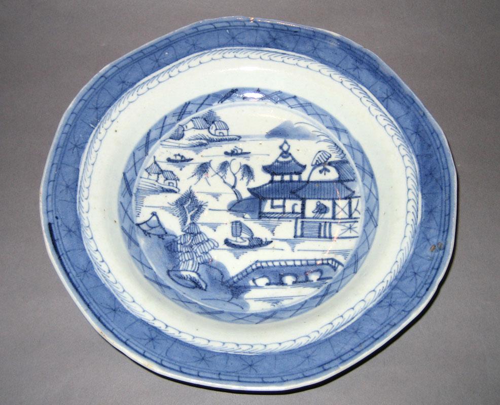2005.0027.055 Soup plate