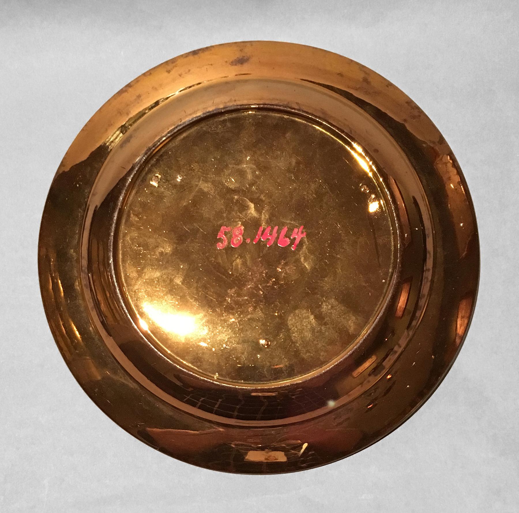 1958.1464 Lusterware Plate, underside
