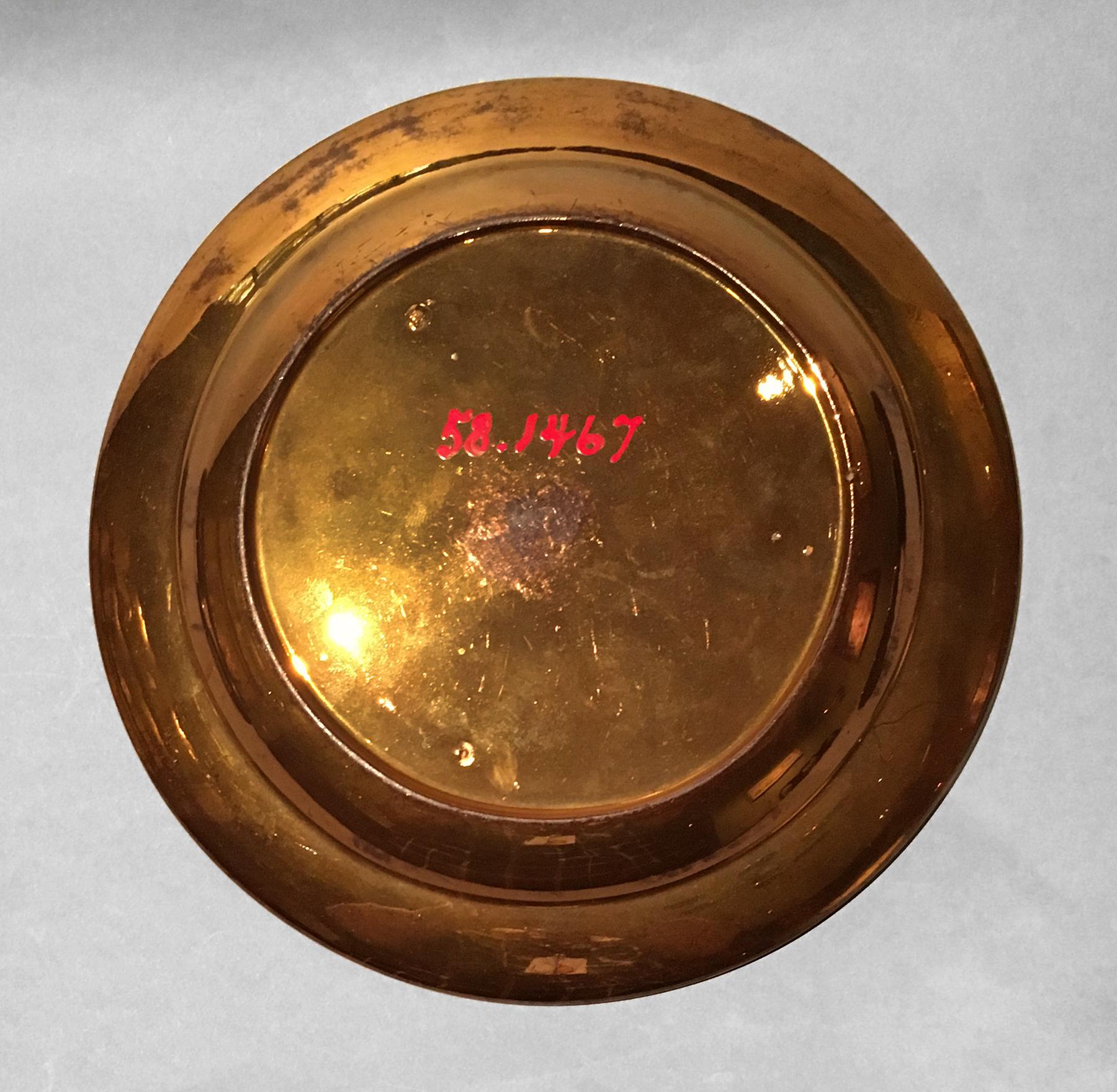 1958.1467 Lusterware Plate, underside