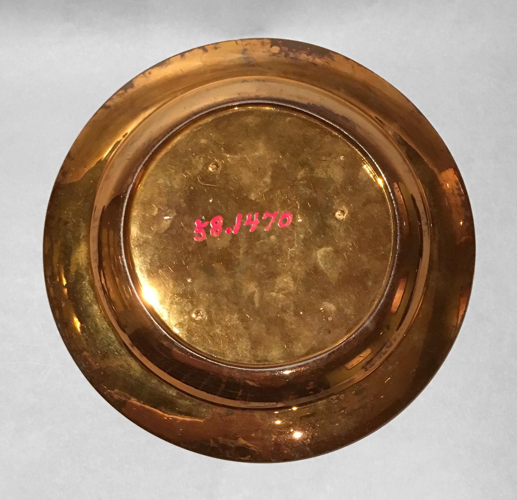 1958.1470 Lusterware Plate, underside
