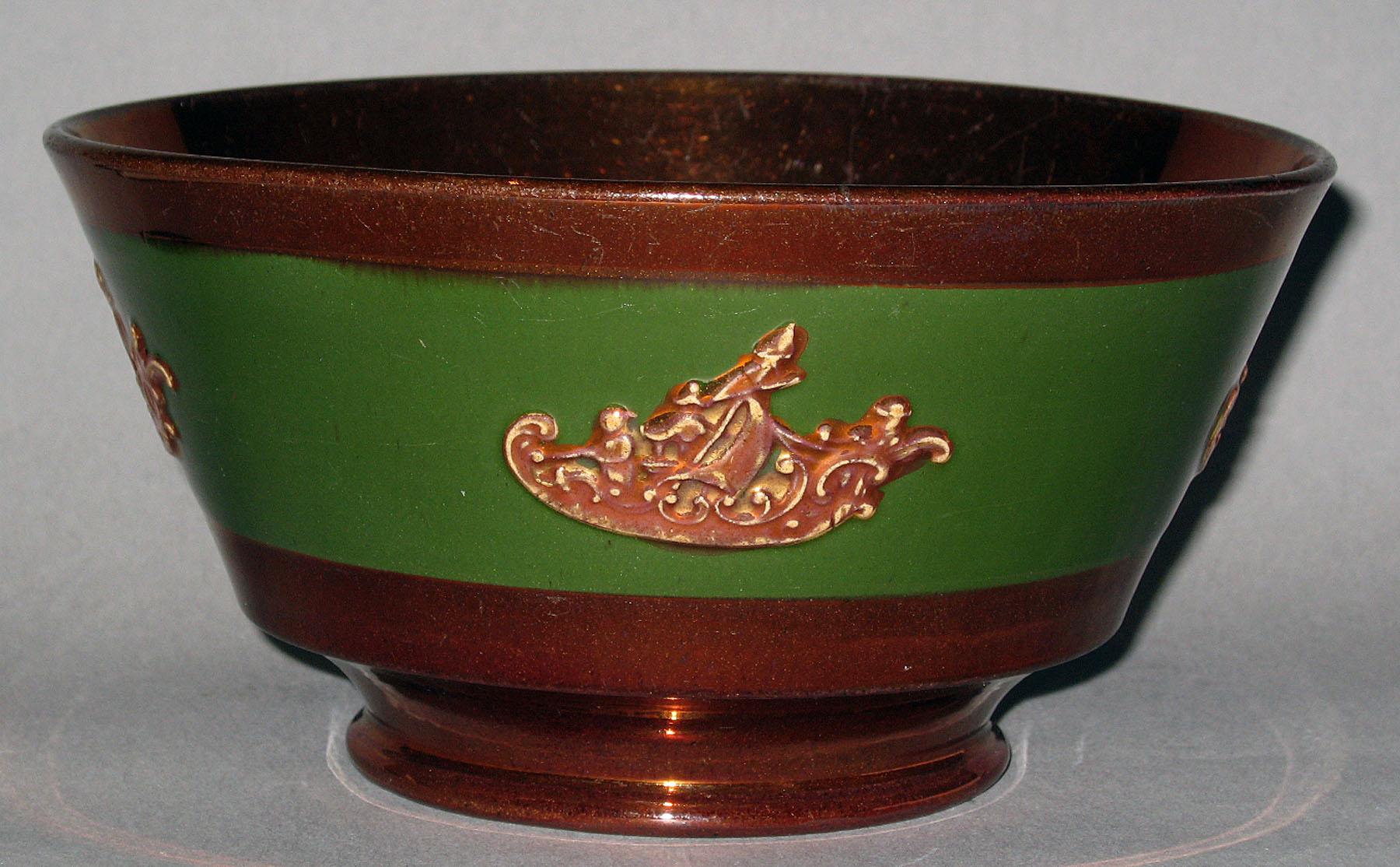 1958.1477 Lusterware Bowl