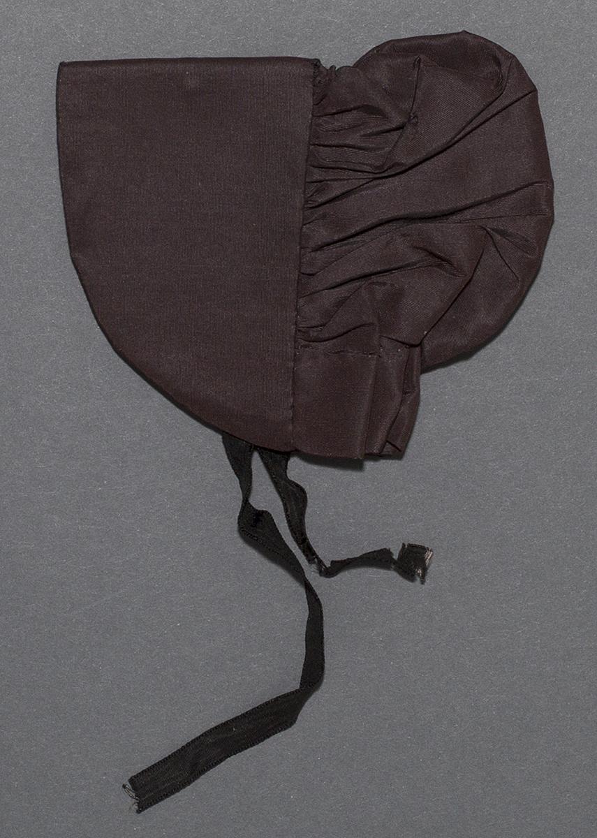 2005.0033 Needle Case