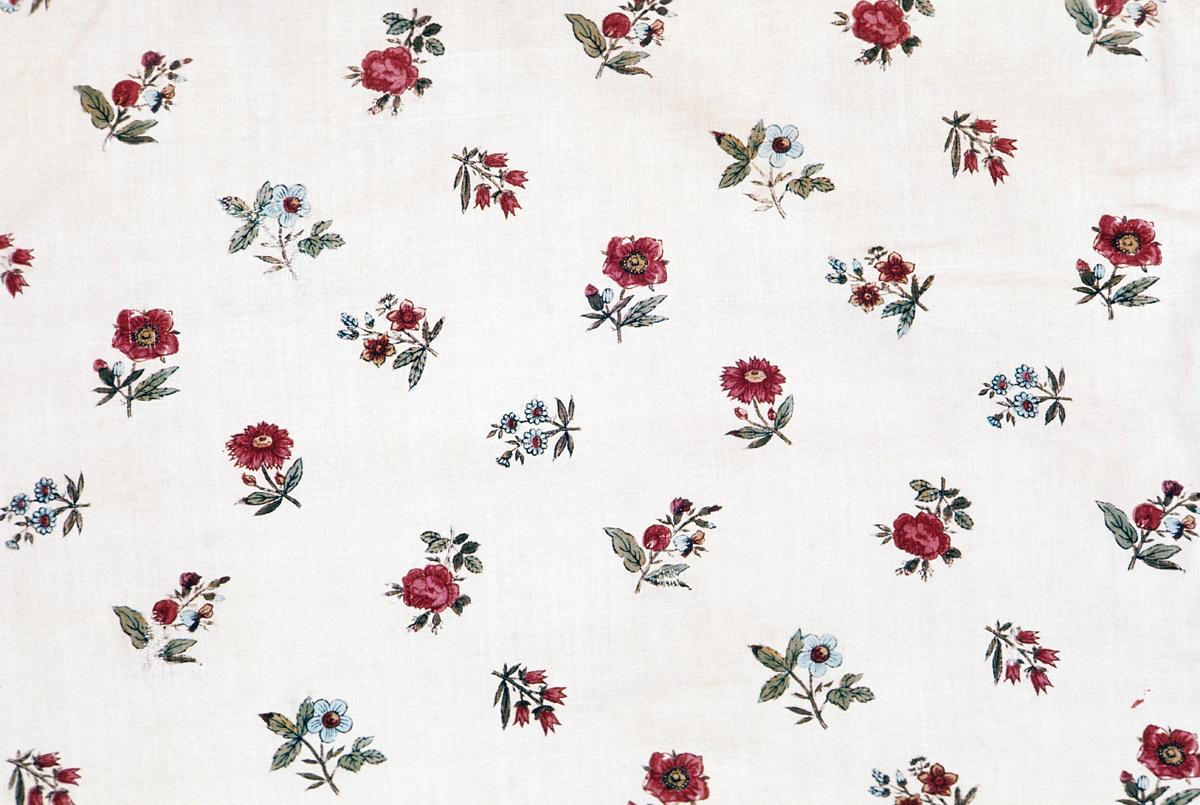 1958.1504 Slip Cover, Verso Pattern Repeat View 2