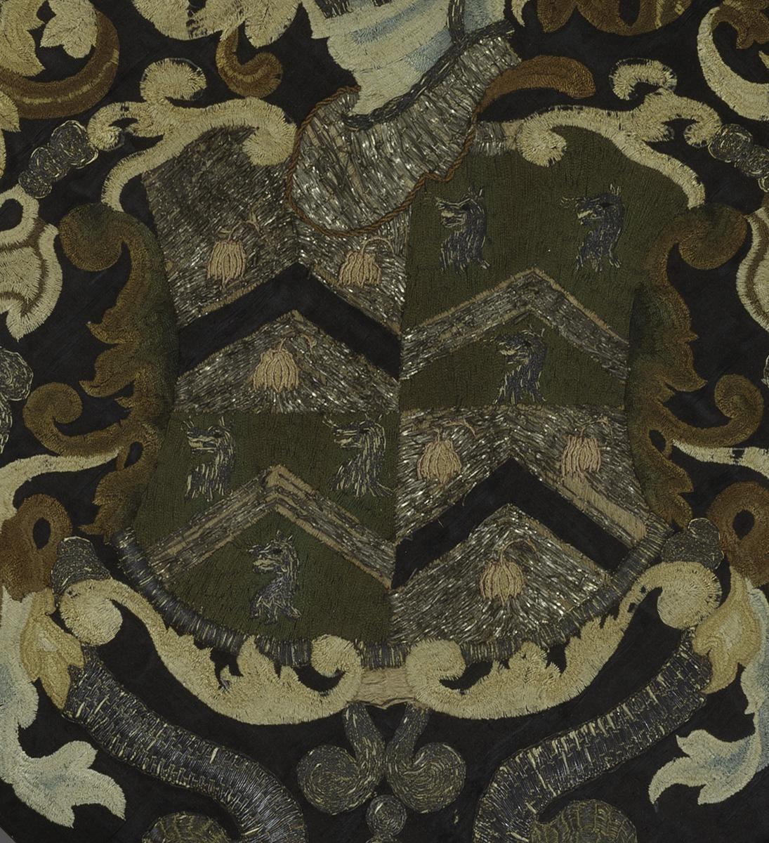 1958.1524 A Needlework Coat of Arms, Detail 5