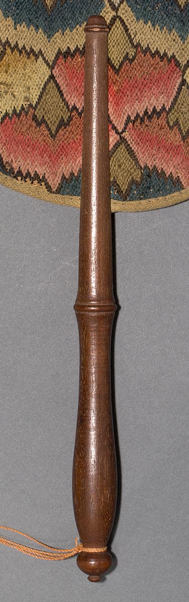1958.1526 Hand Screen, Detail 2